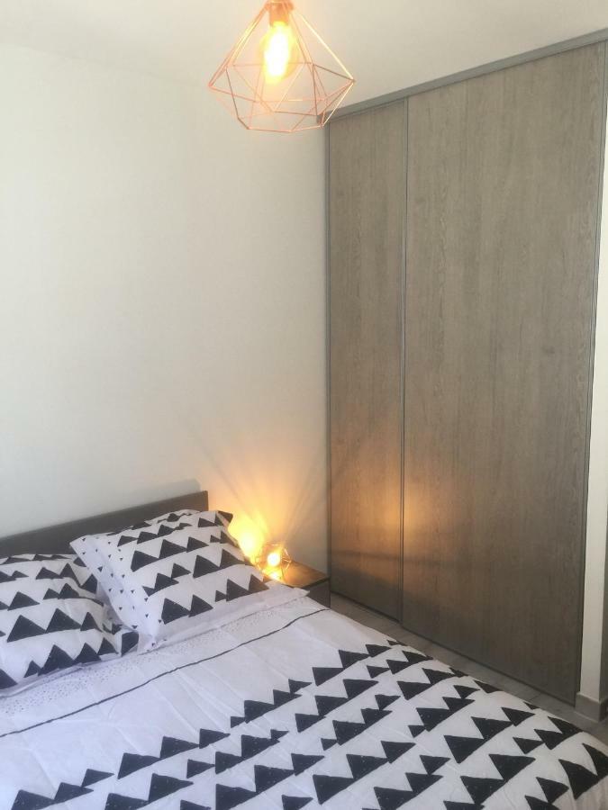 Appartement L'Islois LʼIsle-sur-la-Sorgue Dış mekan fotoğraf